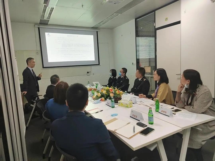 廣州海珠區科工商信局、海珠海關領導蒞臨進貿通指導工作